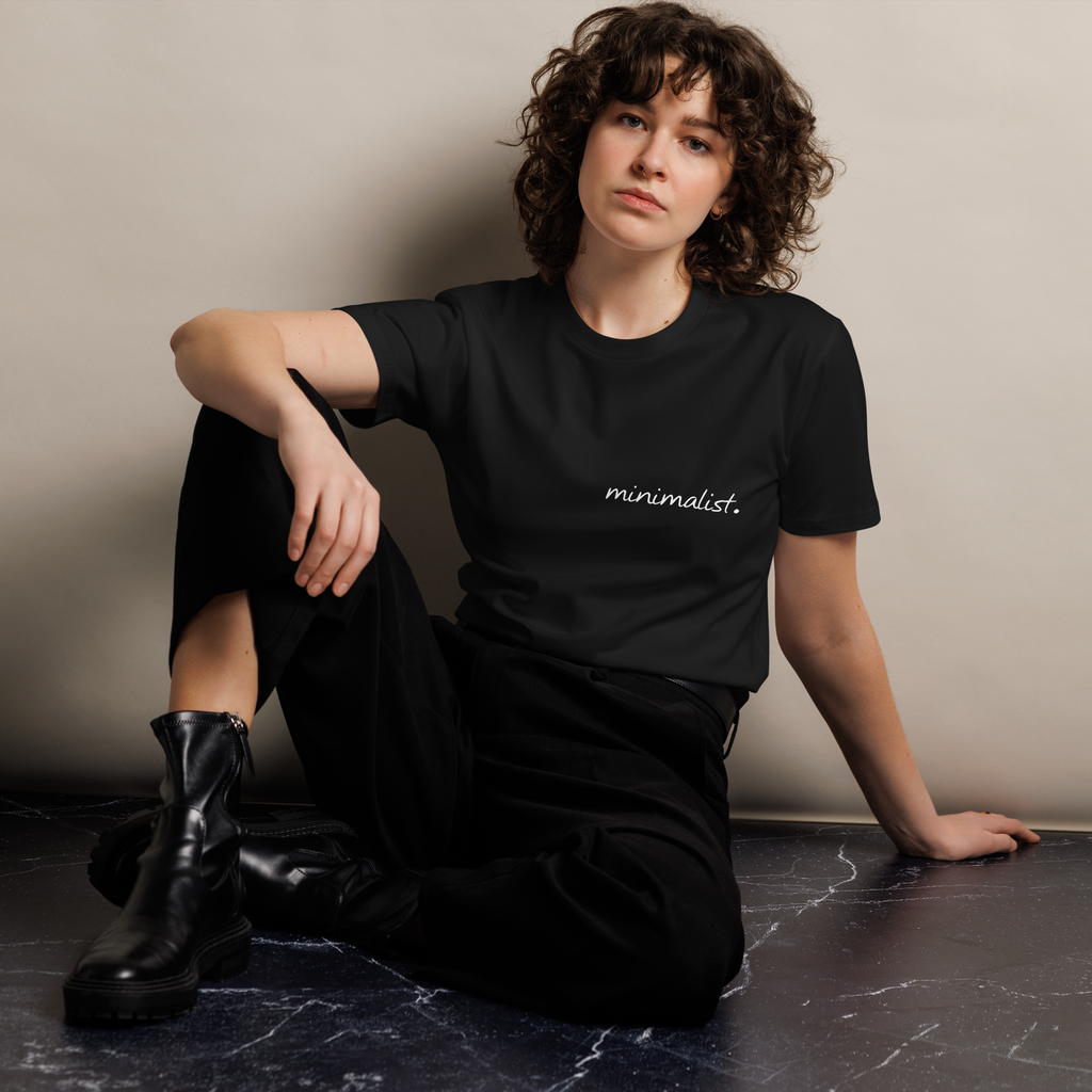 minimalist. the og premium 100% cotton t-shirt - unisex